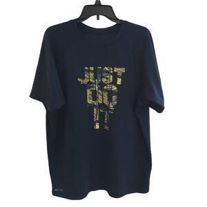 Nike Dry Fit Just Do It T-shirt. 100% polyester. XL
